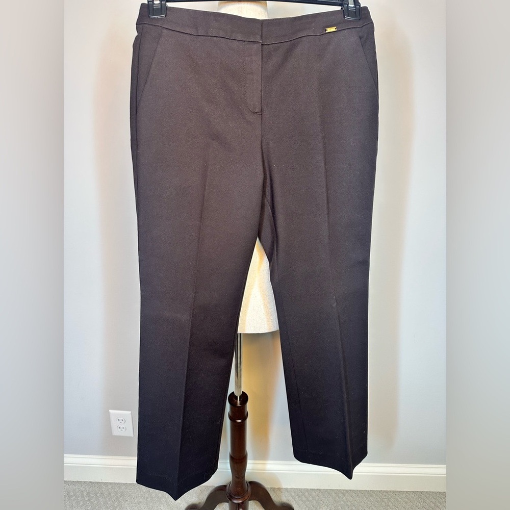 Sz 4 St John black flat front dress trouser wide leg pants